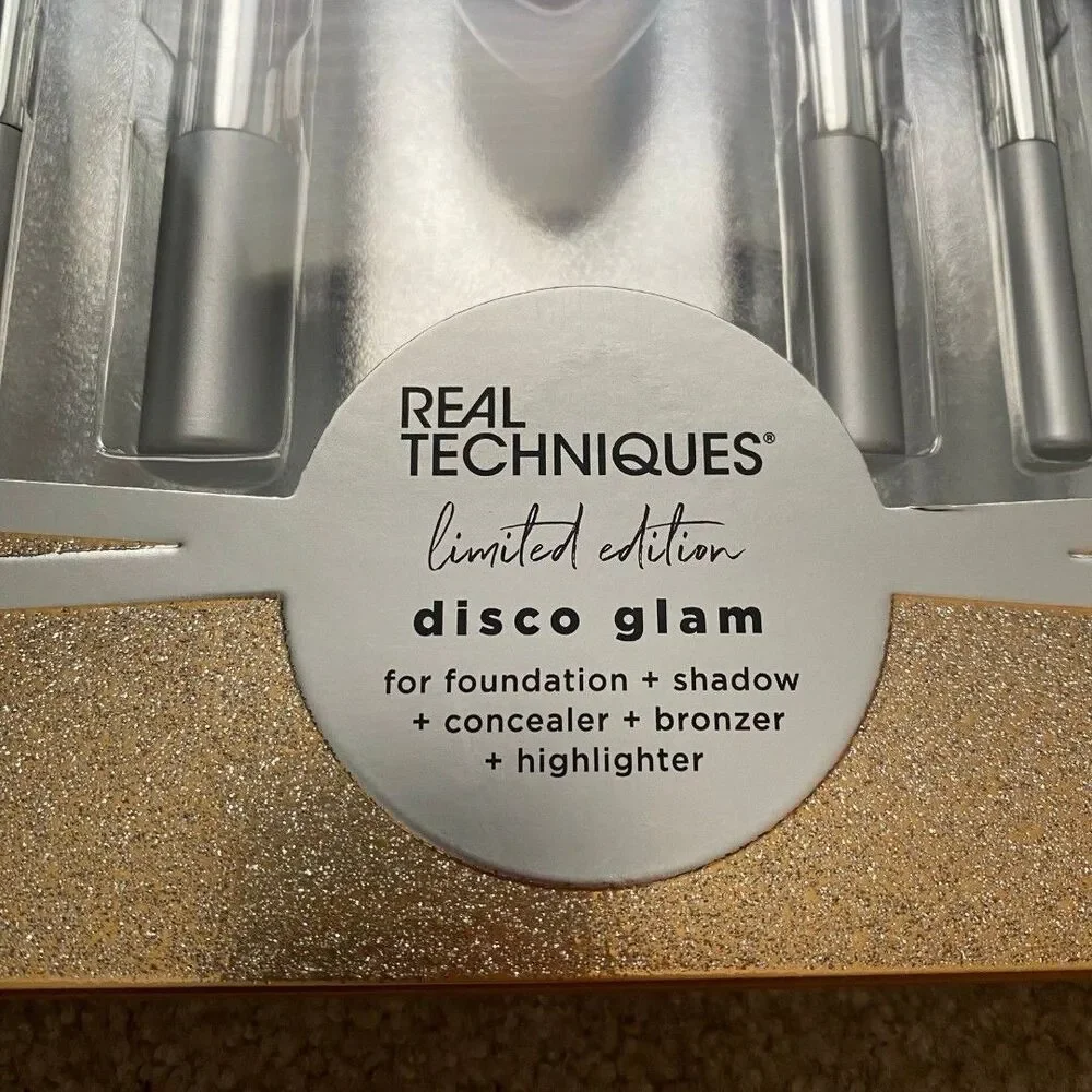 Real Techniques Disco Glam Brush Set Makeup Brushes Make Up Face Skin MUA NEW